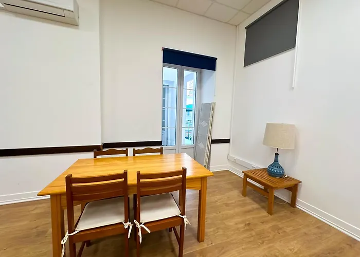 Albergaria Formosa Hostel *